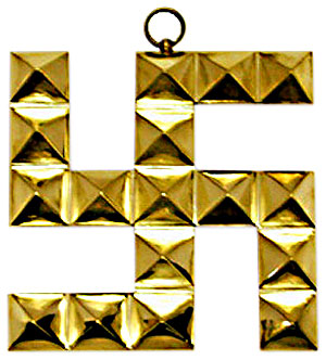 17-Pyramid Swastika